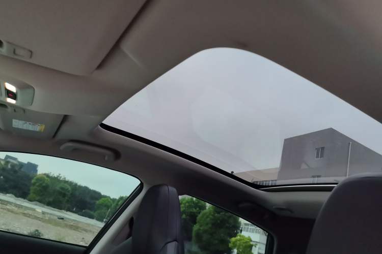 Used XPeng P5 2021 460G+ Headliner