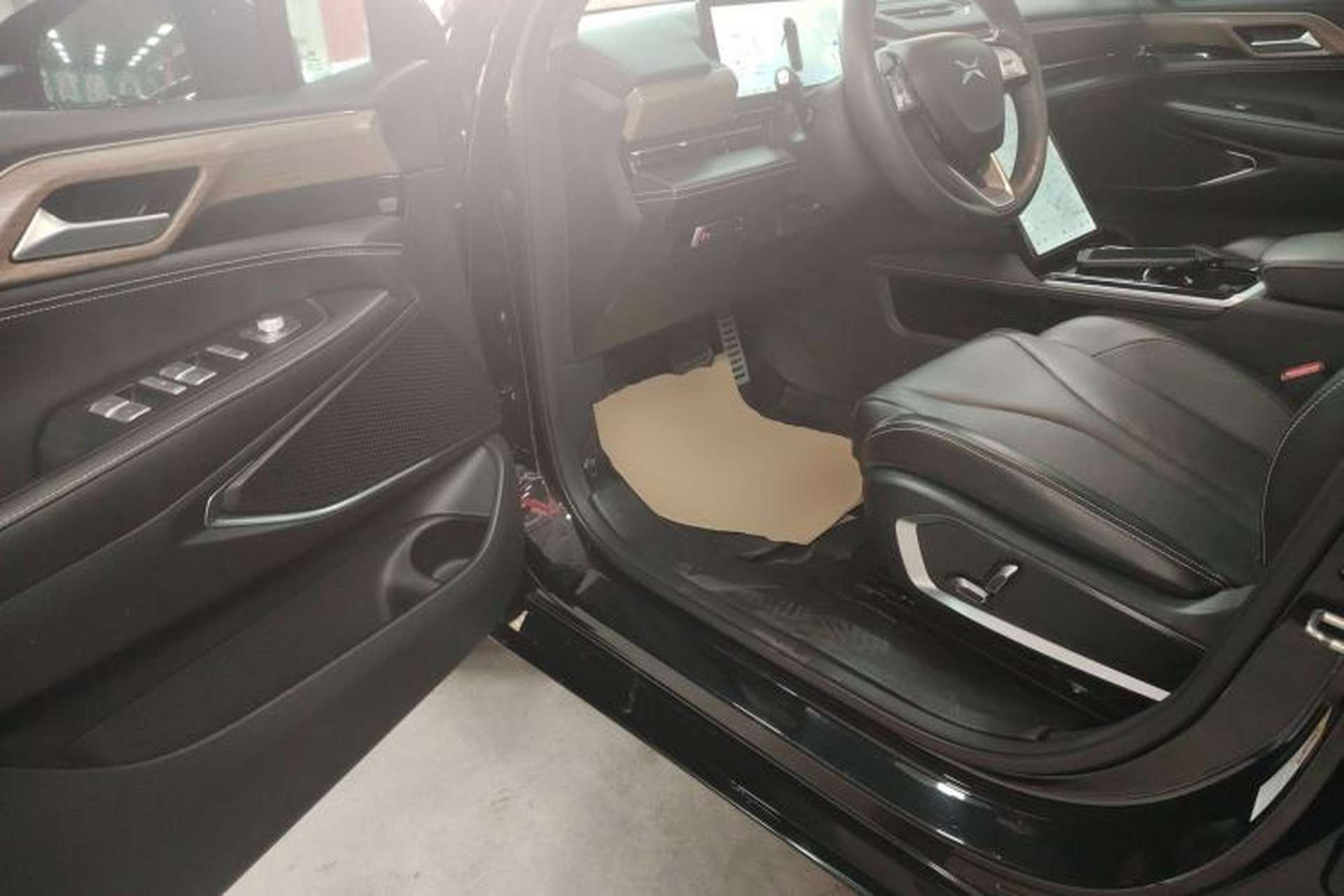 Used XPeng P5 2021 460G+ Interior 3