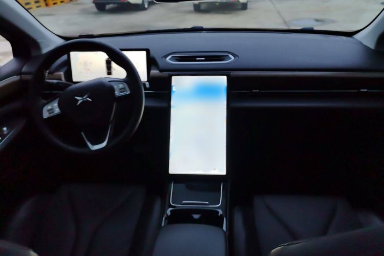 Used XPeng P5 2021 460G+ Interior 5