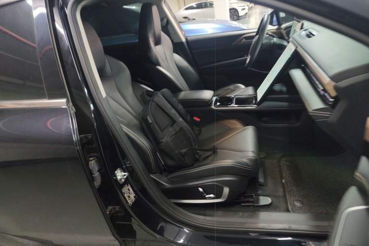 Used XPeng P5 2021 550G Right Front Seat