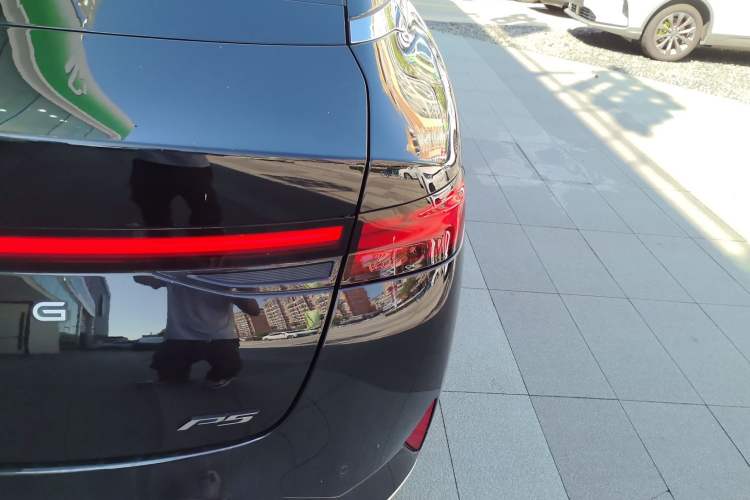 Used XPeng P5 2021 550G Right Rear Taillight