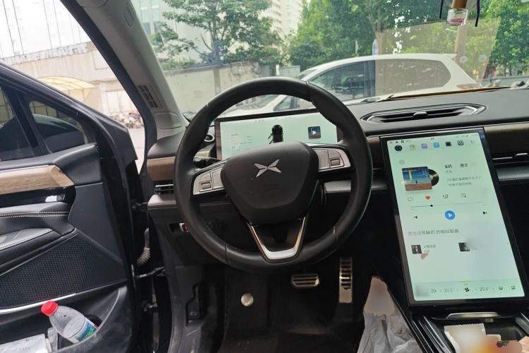 Used XPeng P5 2021 460G+ Steering Wheel