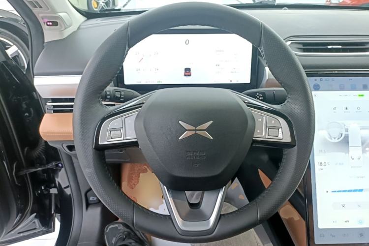 Used XPeng P5 2021 550E Steering Wheel