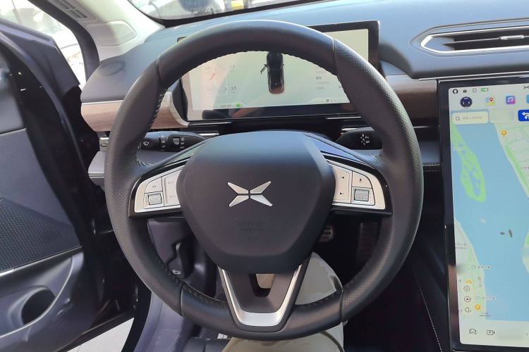 Used XPeng P5 2021 550G Steering Wheel