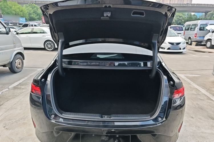 Used XPeng P5 2021 550G Trunk