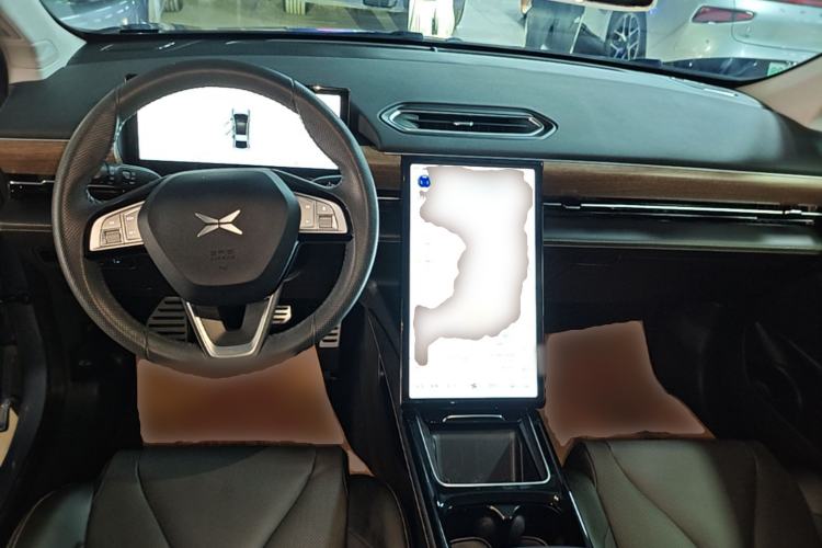 Used XPeng P5 2021 550G Center Console