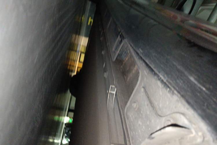 Used XPeng P5 2021 550G Chassis Front Right