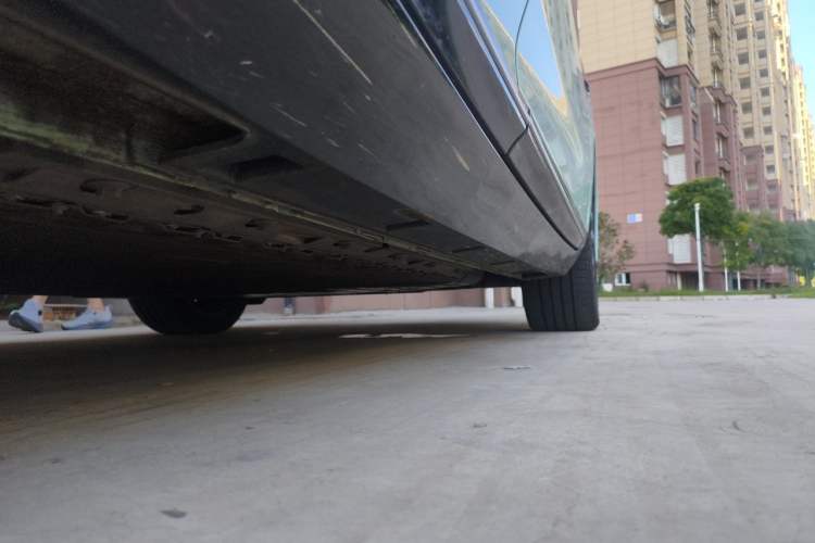 Used XPeng P5 2021 600P Chassis Rear Right