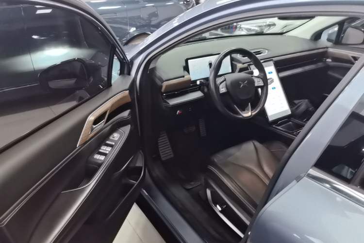 Used XPeng P5 2021 460G+ Driver Seat