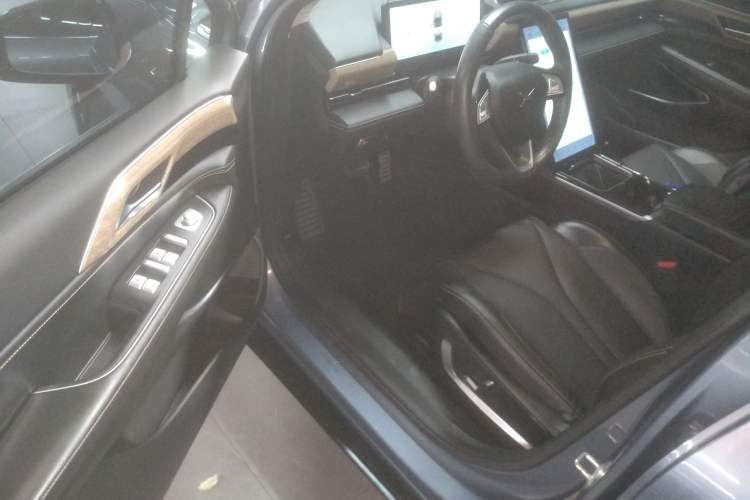Used XPeng P5 2021 460G+ Driver Seat