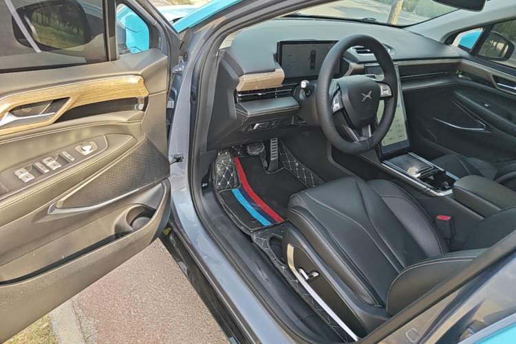 Used XPeng P5 2021 460G+ Driver Seat