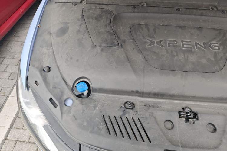 Used XPeng P5 2021 550P Engine Bay Right