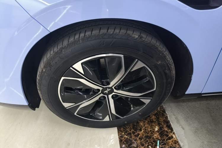 Used XPeng P5 2021 550E Exterior 4