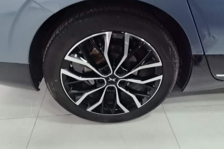 Used XPeng P5 2021 460G+ Exterior 5