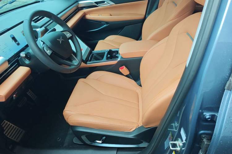 Used XPeng P5 2021 550E Left Front Seat