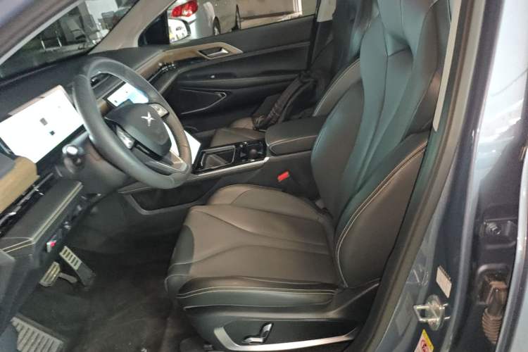 Used XPeng P5 2021 460G Left Front Seat