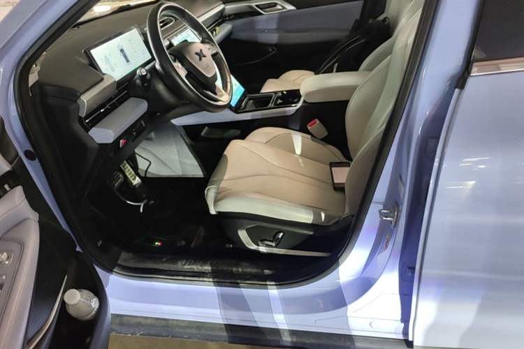 Used XPeng P5 2021 460G Left Front Seat