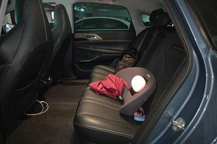 Used XPeng P5 2021 550G Left Rear Seat