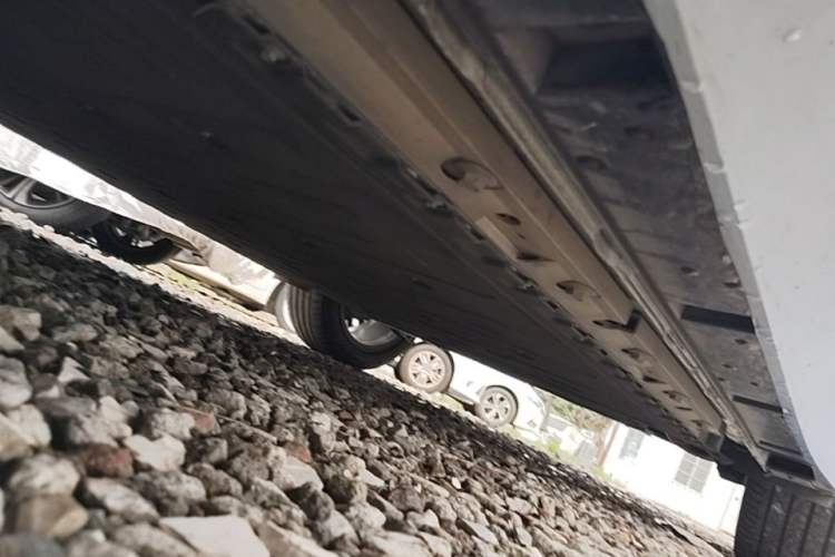 Used XPeng P5 2021 600P Left Side Sill