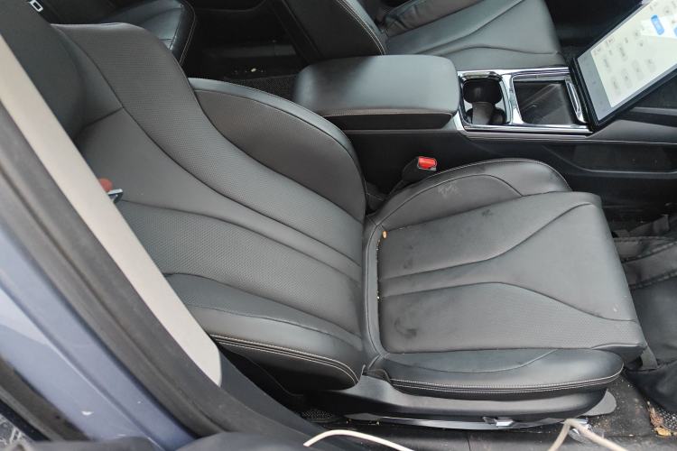 Used XPeng P5 2021 550G Right Front Seat