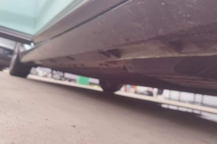 Used XPeng P5 2021 460G Right Side Sill