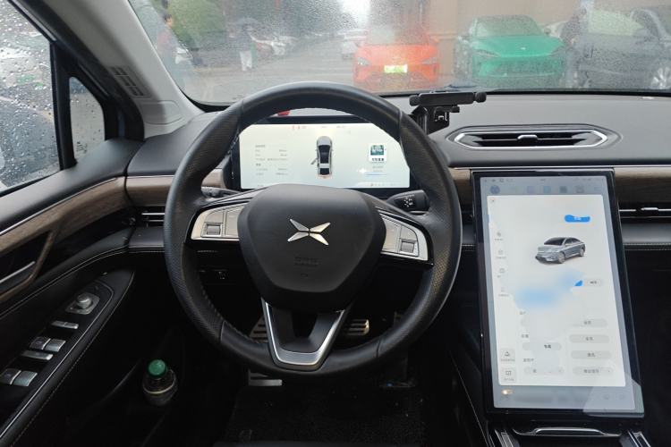 Used XPeng P5 2021 550G Steering Wheel