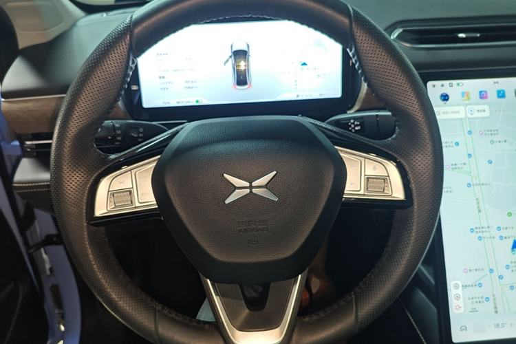 Used XPeng P5 2021 550G Steering Wheel