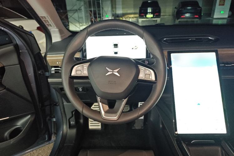 Used XPeng P5 2021 460G Steering Wheel