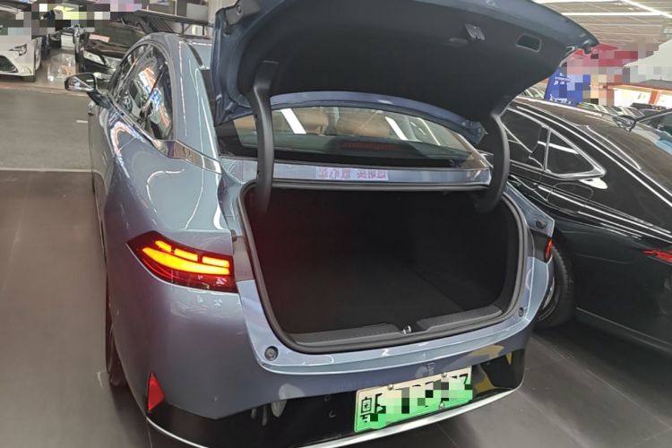 Used XPeng P5 2021 550E Trunk