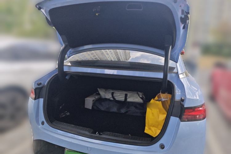 Used XPeng P5 2021 550P Trunk