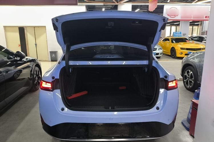 Used XPeng P5 2021 550E Trunk