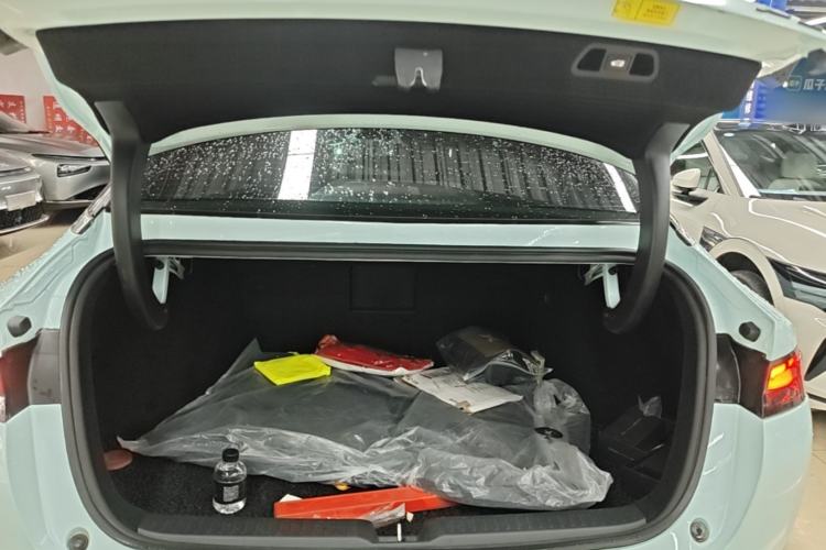 Used XPeng P5 2021 600P Trunk