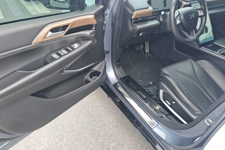 Used XPeng P5 2021 460G+ Driver Seat