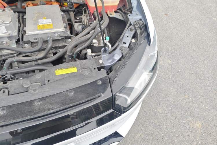 Used XPeng P5 2021 460G+ Engine Bay Left