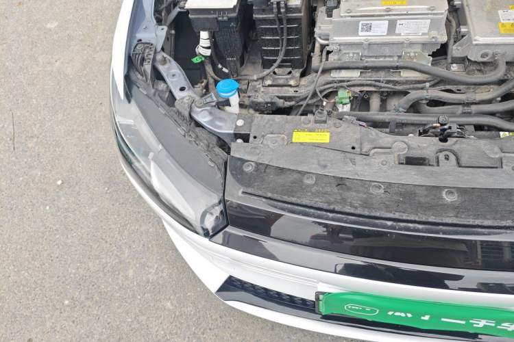 Used XPeng P5 2021 460G+ Engine Bay Right