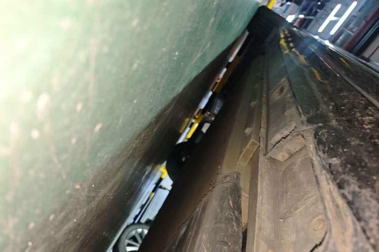 Used XPeng P5 2021 460G+ Chassis Front Right
