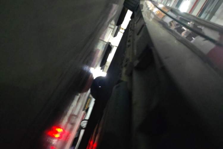 Used XPeng P5 2021 460E Chassis Front Right
