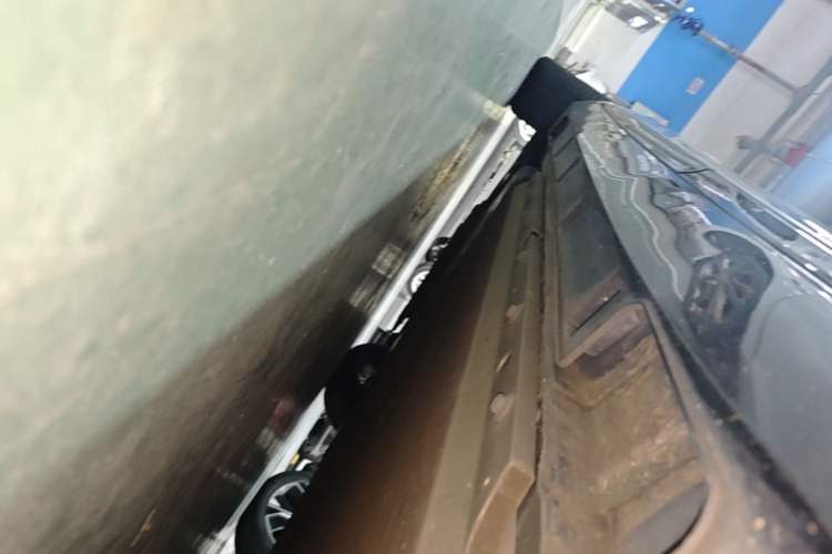Used XPeng P5 2021 460G+ Chassis Rear Left