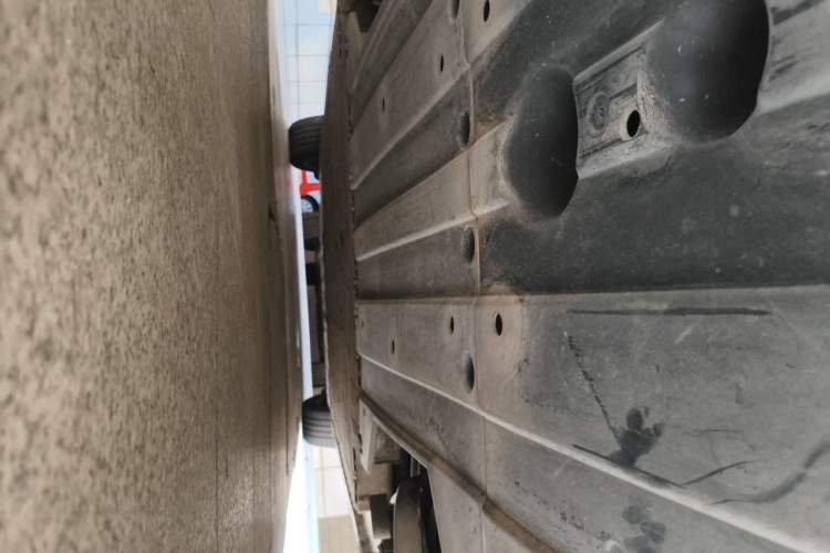 Used XPeng P5 2021 600P Chassis Rear