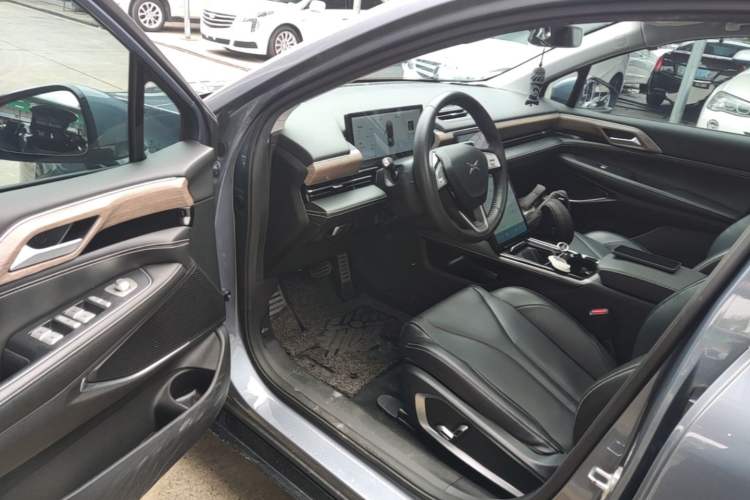 Used XPeng P5 2021 550G Driver Seat