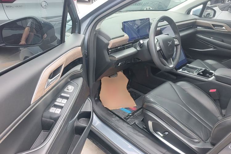 Used XPeng P5 2021 550G Driver Seat