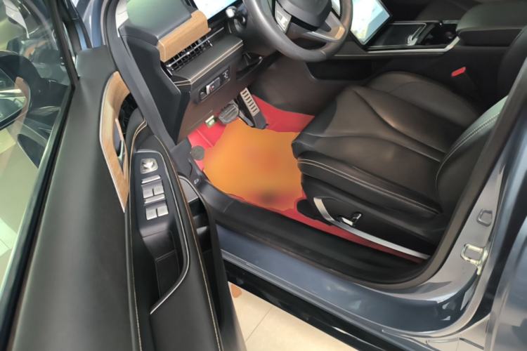 Used XPeng P5 2021 460G+ Driver Seat