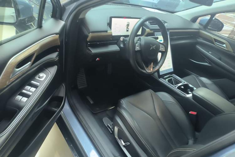 Used XPeng P5 2021 460G+ Driver Seat