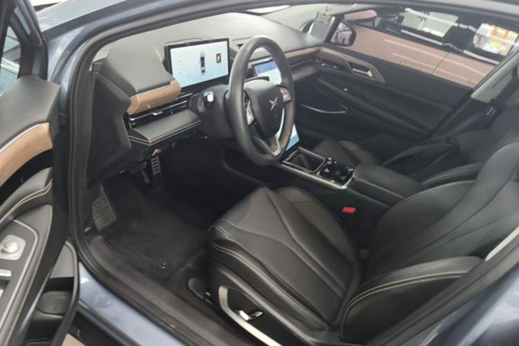 Used XPeng P5 2021 460G Driver Seat