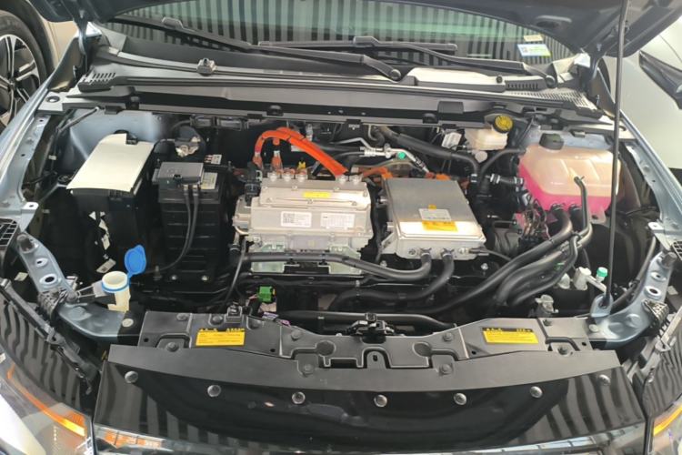 Used XPeng P5 2021 460G+ Engine Bay