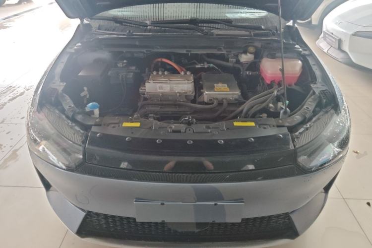 Used XPeng P5 2021 460G+ Engine Bay
