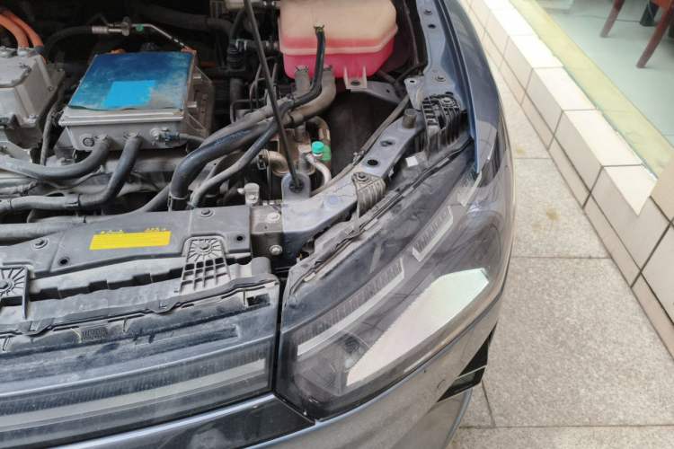 Used XPeng P5 2021 600P Engine Bay Left