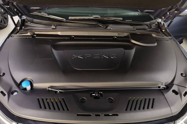 Used XPeng P5 2021 550E Engine Bay