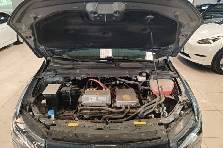 Used XPeng P5 2021 460G+ Engine Bay