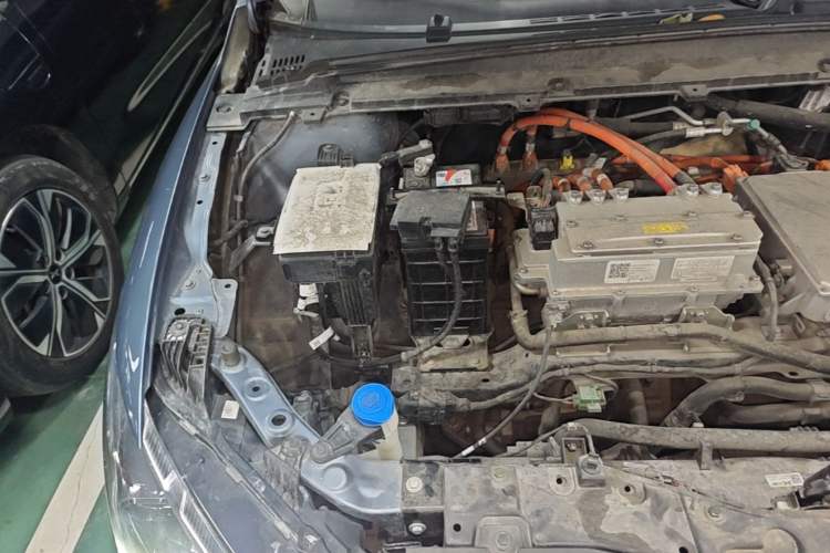Used XPeng P5 2021 460G+ Engine Bay Right